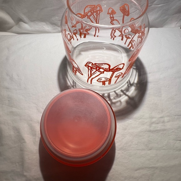 Vintage Retro ‘Mushrooms’ Kitchen Glass Storage Jar - Picture 5 of 7